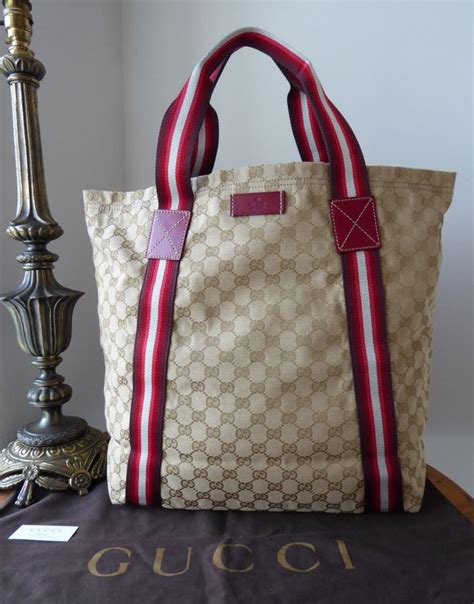 gucci reversible tote reviews|gucci canvas tote beige ebony.